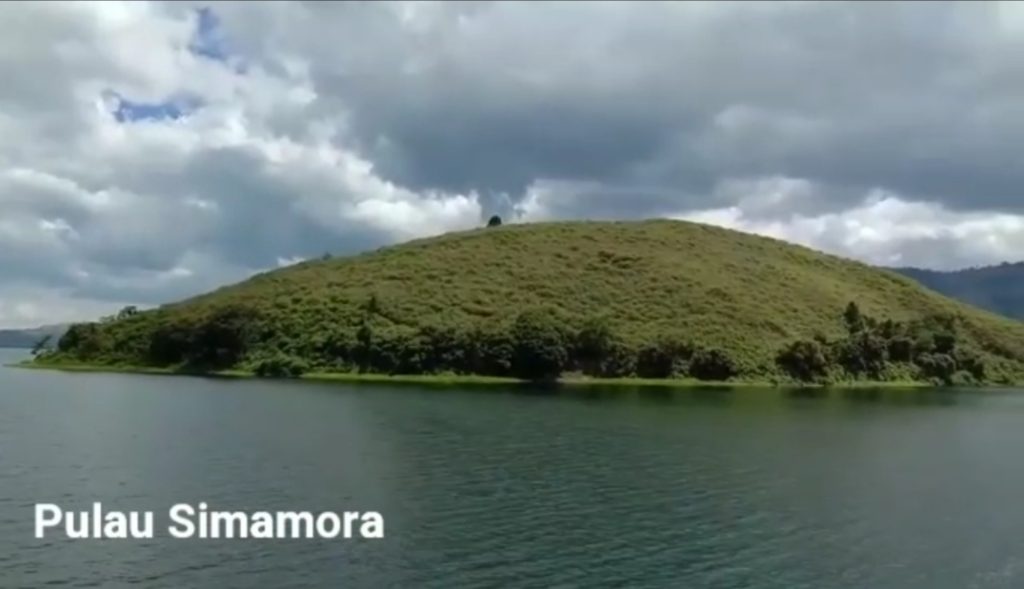 Pulau Simamora di danau Toba