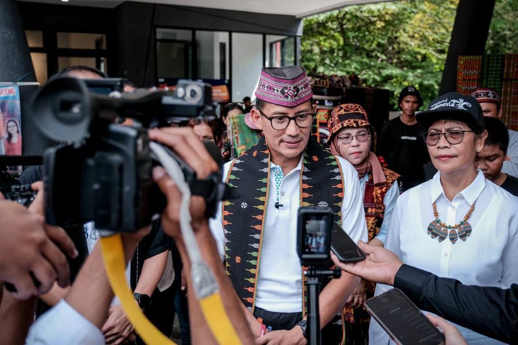 Gua Batu Cermin,Jadi Destinasi Wisata Unggulan Sebelum ke TN Komodo 1 Gua batu cermin