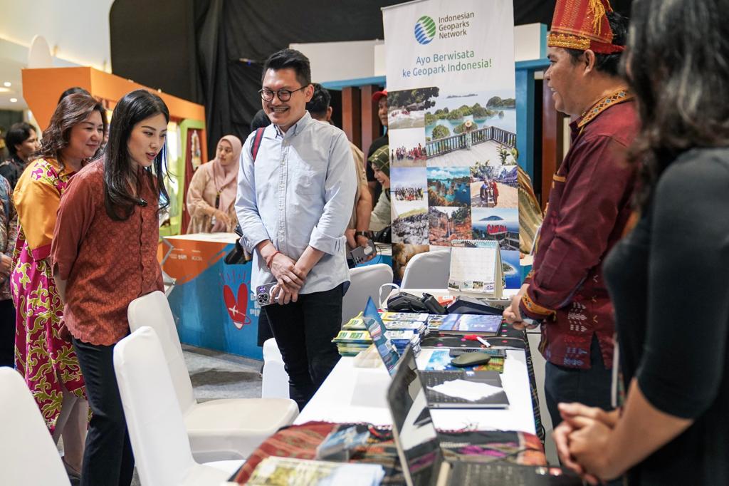 DiIndonesiaAja Travel Fair 2023