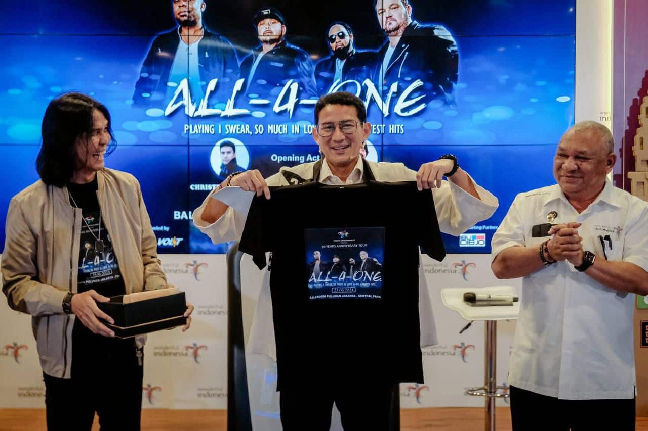 Konser All-4-One